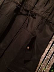 Siyah Pamuklu Kapüşonlu Kadın Trençkot