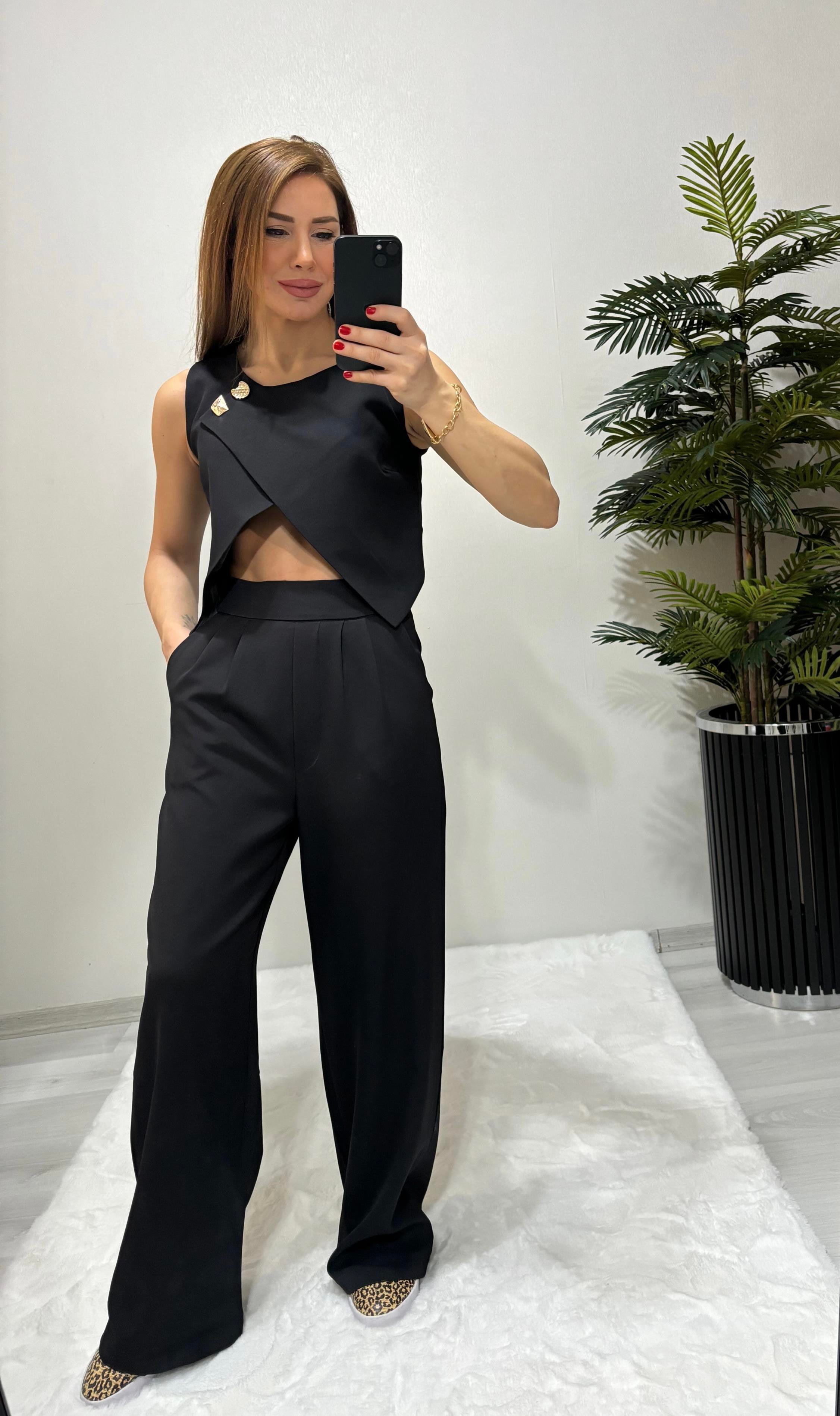 Asimetrik Gold Düğme Detaylı Tasarım Takım SİYAH - M